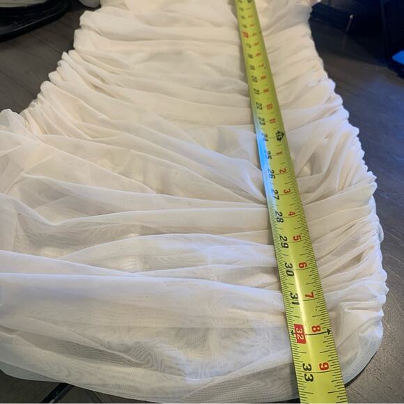 MISGUIDED WHITE MESH PUFF SLEEVE MILKMAID BODYCON MINI DRESS SIZE 6 - Picture 5 of 9